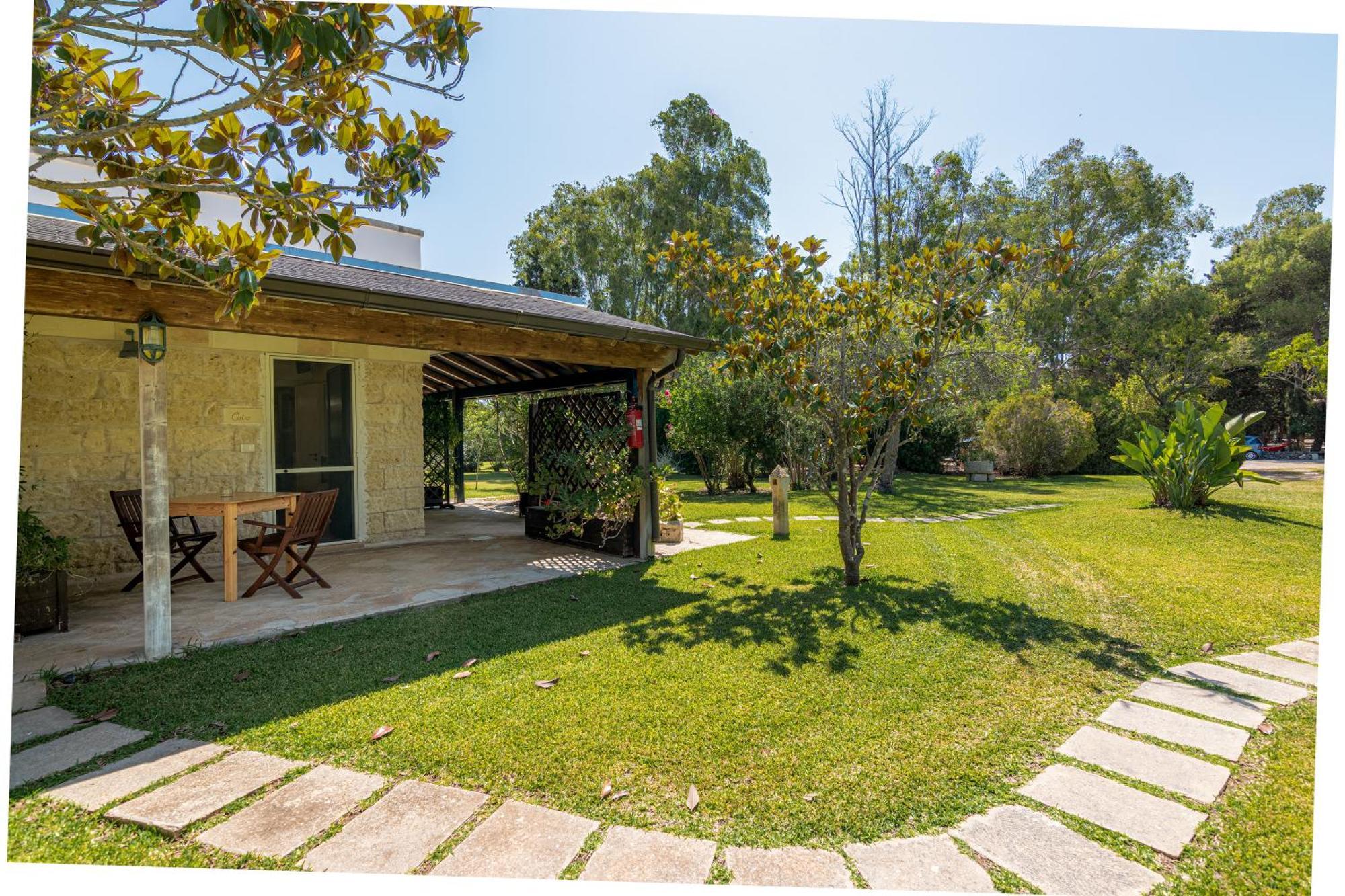 Bio Agriturismo Salos Alimini Exterior photo
