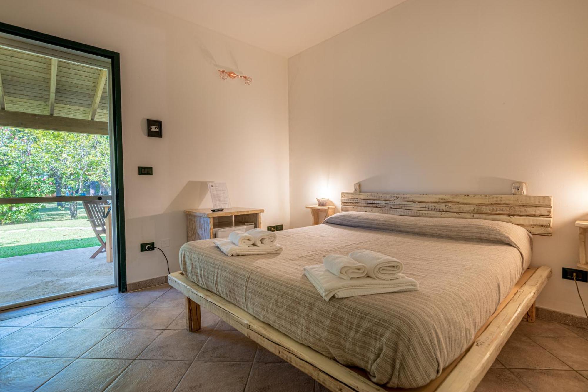 Bio Agriturismo Salos Alimini Exterior photo